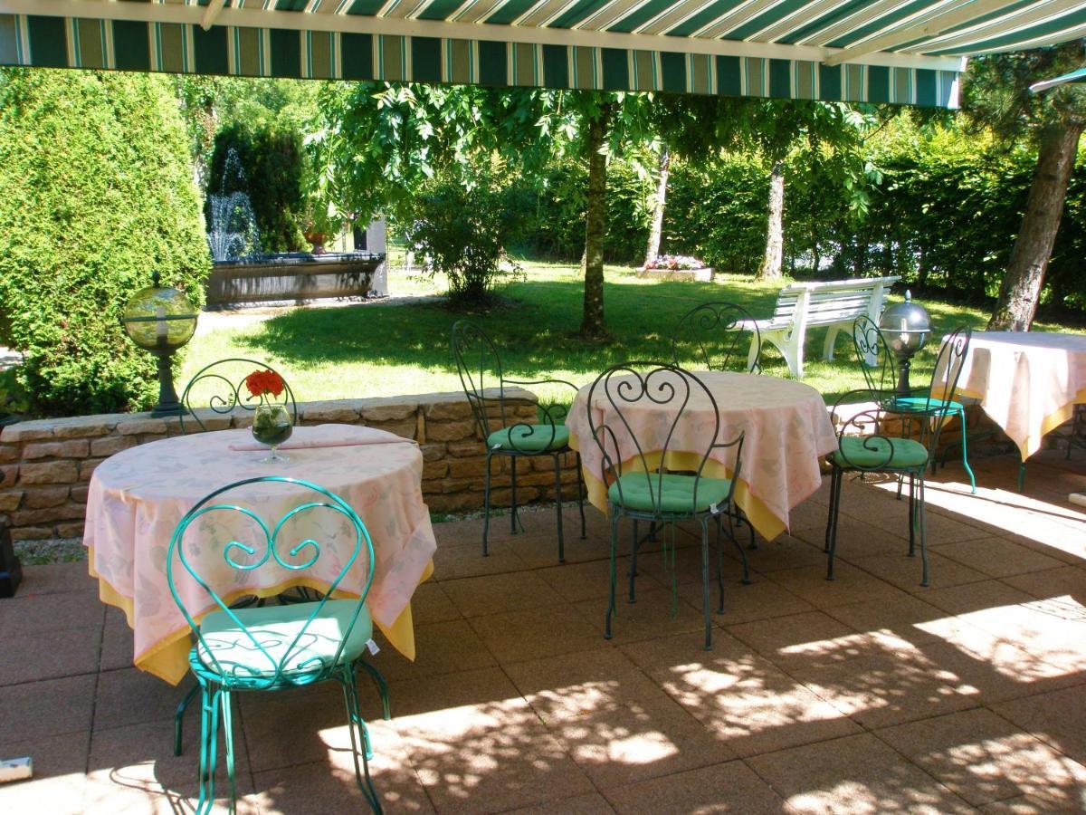 L'Auberge Des Gourmets Hotel Restaurant Le Vaudioux Exterior photo